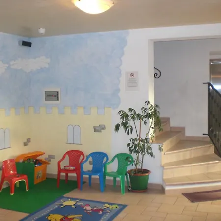 Serenetta 3* فارينا